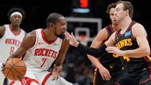 中超欠薪问题严峻，俱乐部准入难，财务困境持续，亟需解决。