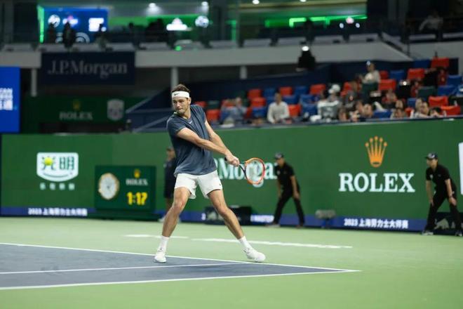 队中也不乏 队中也不乏